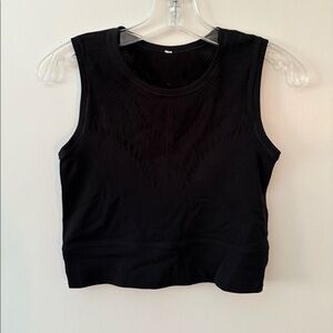textured athleta top
